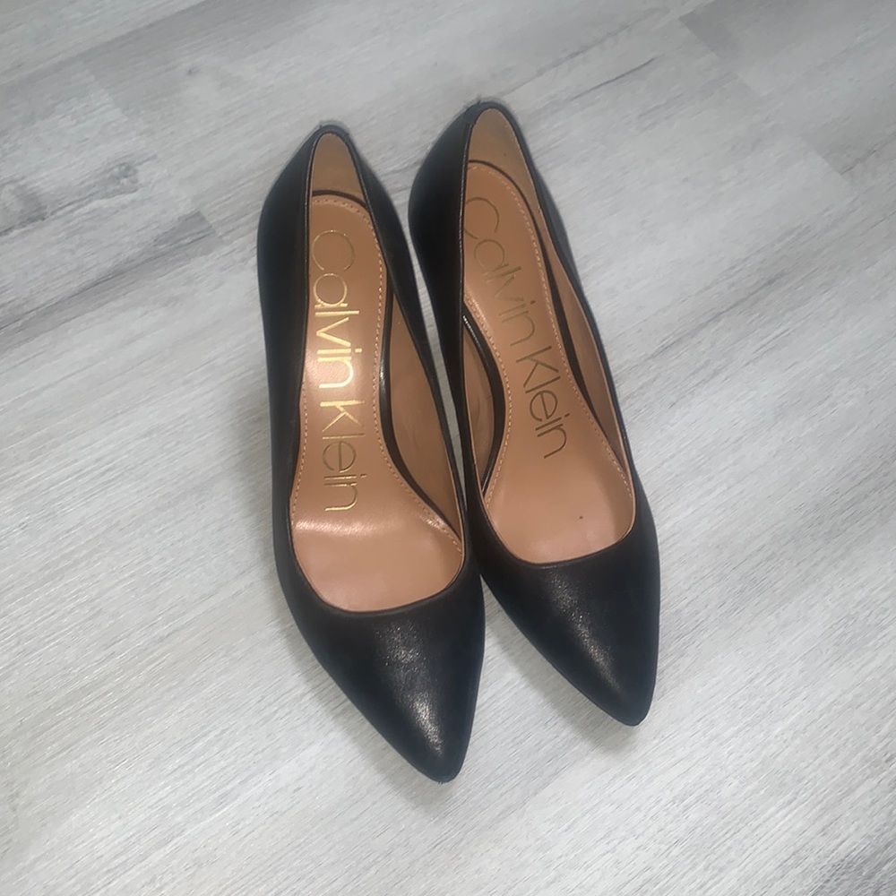 Calvin Klein Black heels Size 7